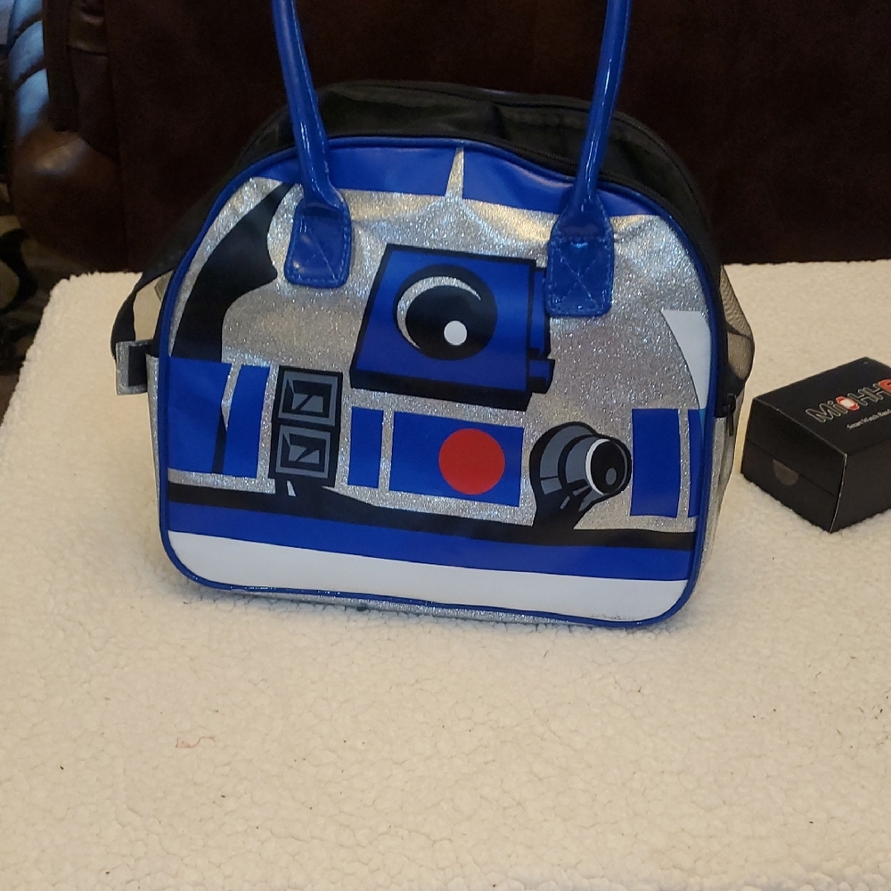 Star Wars Silver and Blue Accessory